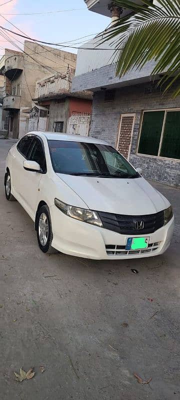 Honda City Aspire 2010 4