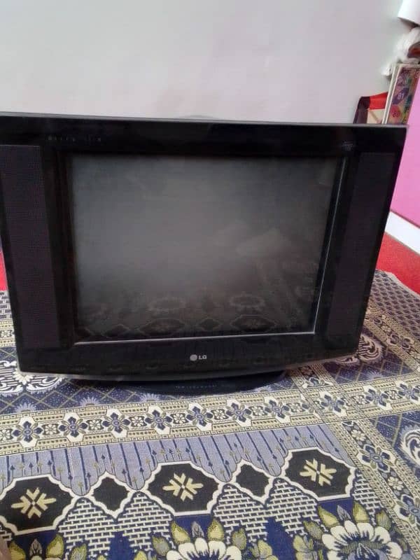 LG television 4