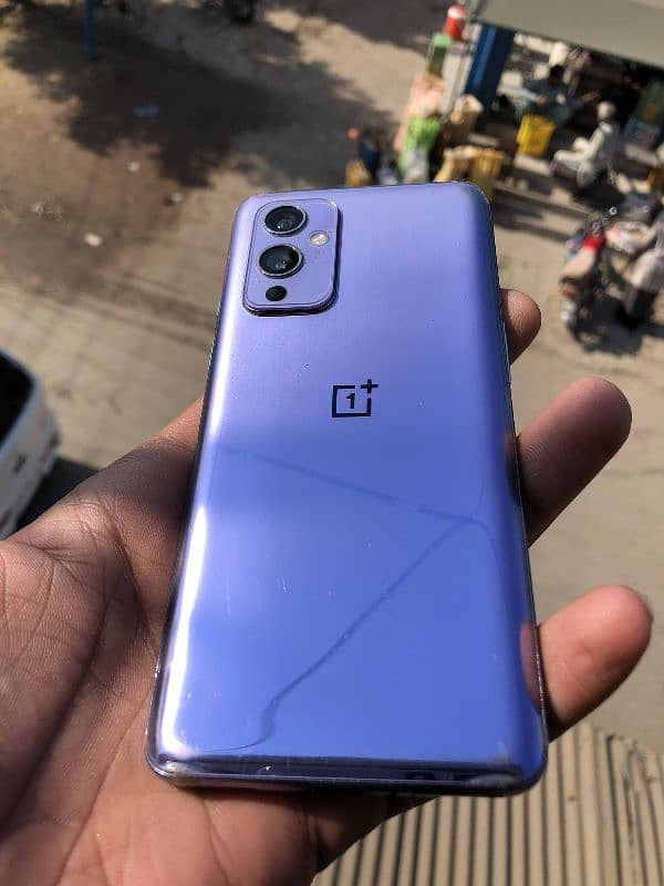 One Plus 9 5G 8