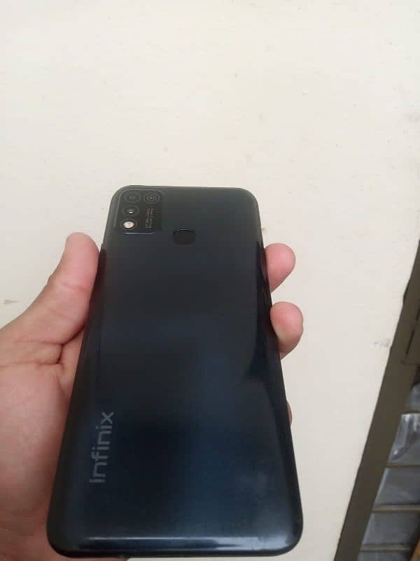 Infinix Hot 11 Play 4/64 Bettery 6000mah 1