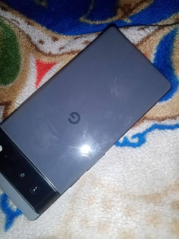 water pack mobile 100 percent okk new condition 10/10    8 256 gb 5