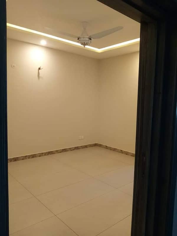 Upper Portion For Rent 4