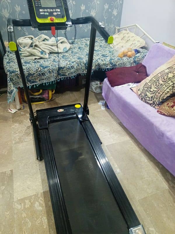 oxygen Treadmill in Excellent condition 1