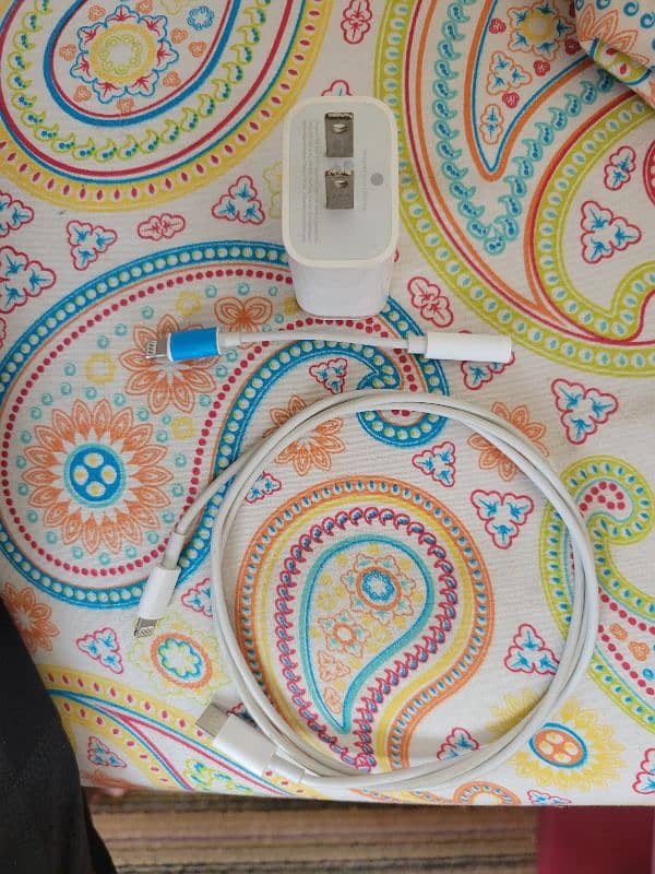 iphone charger and handfree connector 0