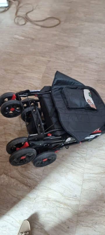 imported Baby Pram in best condition with multiple pockets & functions 7