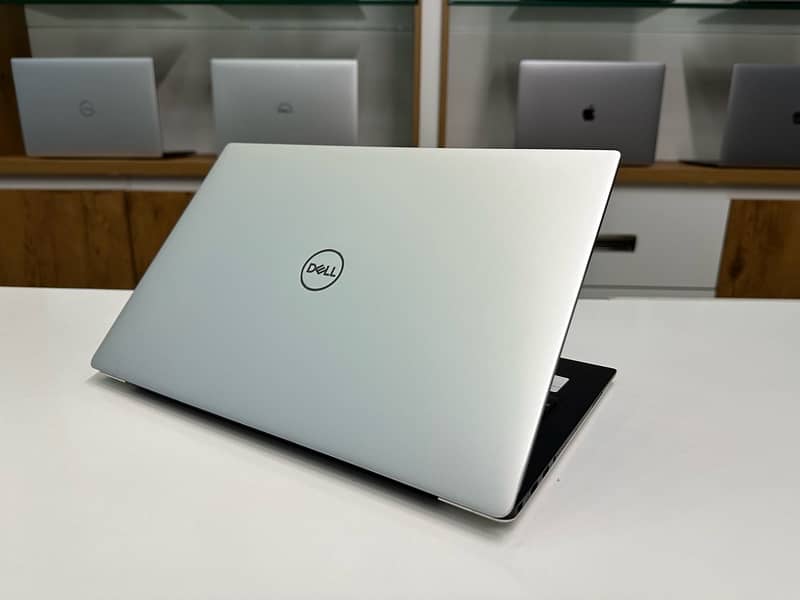 DELL XPS 13 9380 ( CORE - i7 / 8TH GEN ) 16 GB RAM-256 GB SSD 3