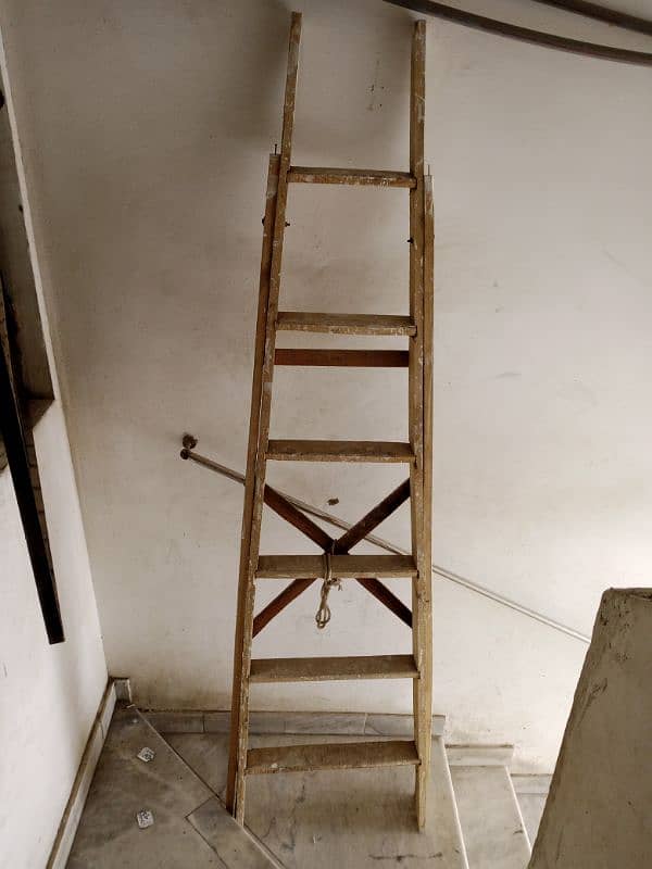 ladder Woden ghori for sale 5 ft size 1