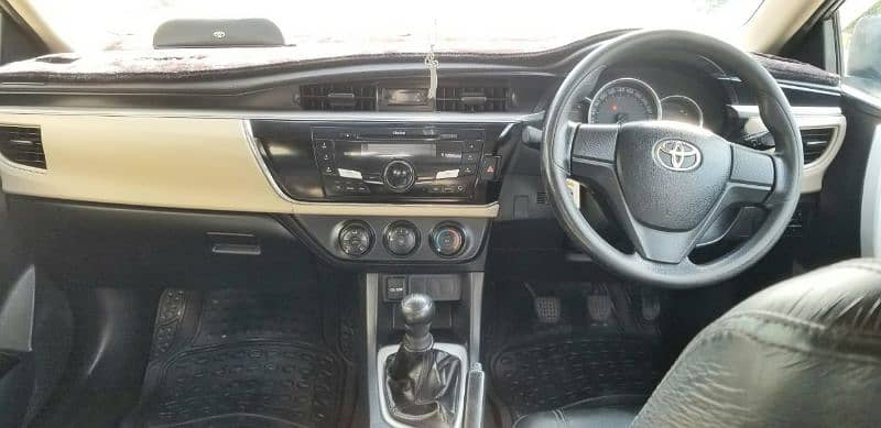 Toyota Corolla GLI 1.3 2016 Immaculate Condition Geniune Condition 5