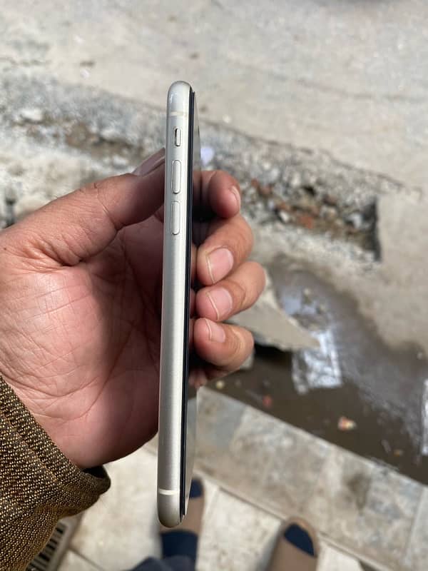 iphone 11 64gb fu dual physical dual approved 2