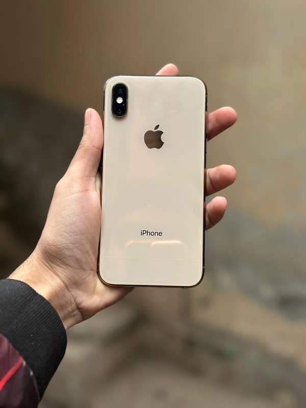 iphone xs 1