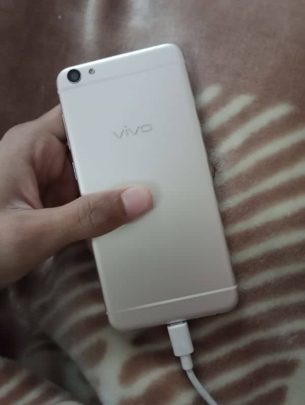 Vivo X7 most selling Phone 4/64 GB 1