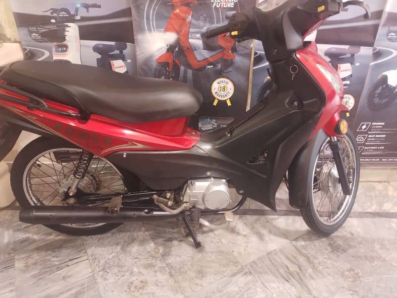 power 70cc self start petrol scooty 0