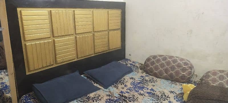 king size bed made in lasani 0