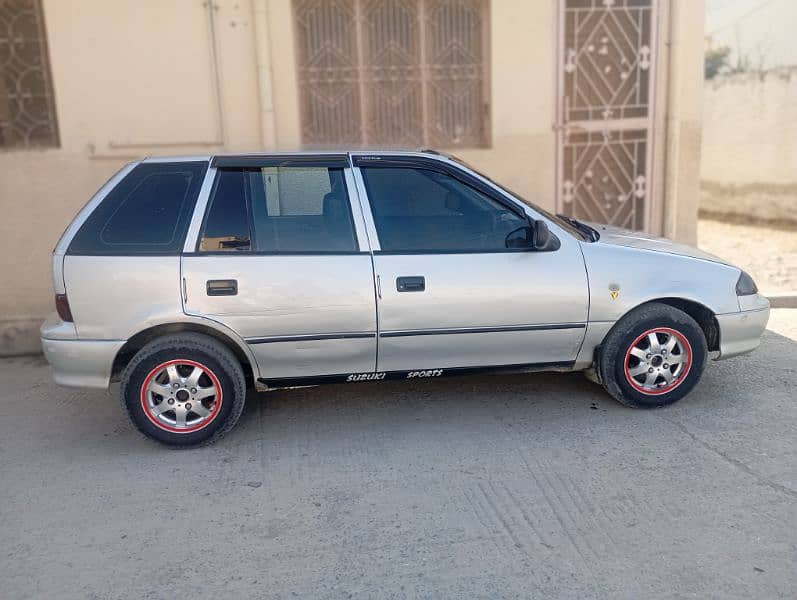 Suzuki Cultus VXL 2004 2