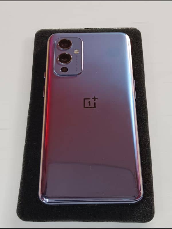 OnePlus 9 7