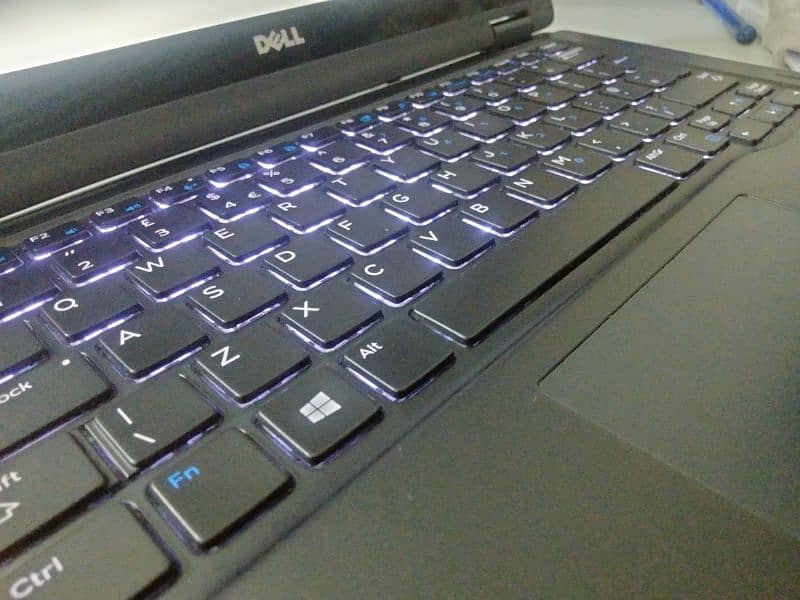 dell latitude 5289 (360°) 3