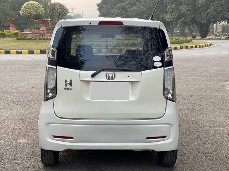 HONDA N WGN 2014 MODEL 2016 LAHORE REG PEARL WHITE 3