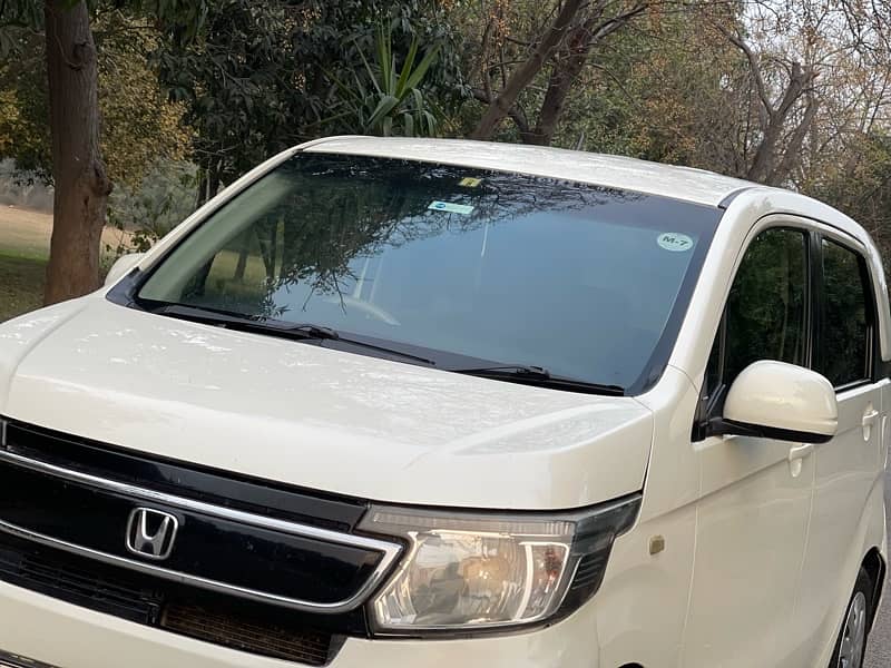 HONDA N WGN 2014 MODEL 2016 LAHORE REG PEARL WHITE 6