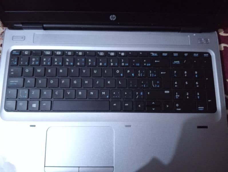 I want sale my HP laptop i5 6th generation 4