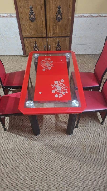 Beautiful Glass Dining Table 1