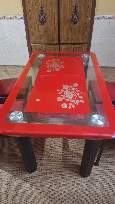 Beautiful Glass Dining Table 2