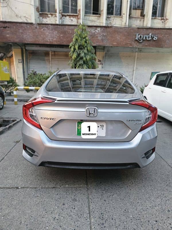 Honda Civic Oriel 2019 1