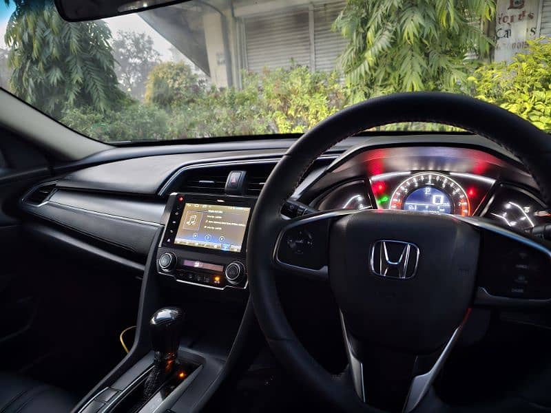 Honda Civic Oriel 2019 8