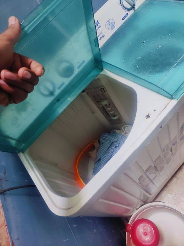 washing and drying machine 1