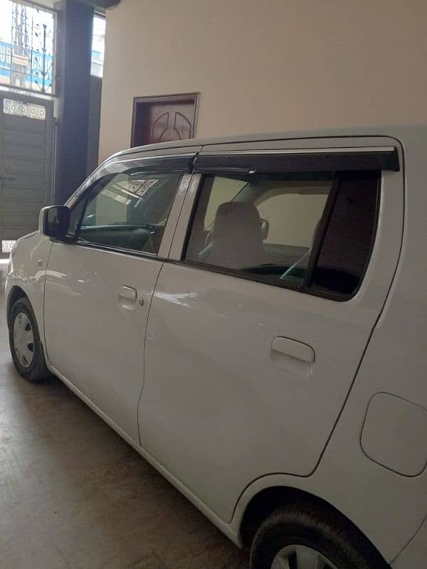 Suzuki Wagon R 2016 4