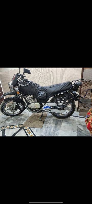 SUZUKI GS 150 SE 2018 2