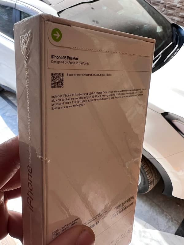 iphone 16 pro max 256 GB box pack 2