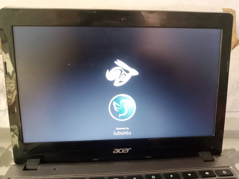 Acer Chromebook best condition 2