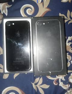 IPhone 7 128 GB PTA approved with box and charging cable 03184756327