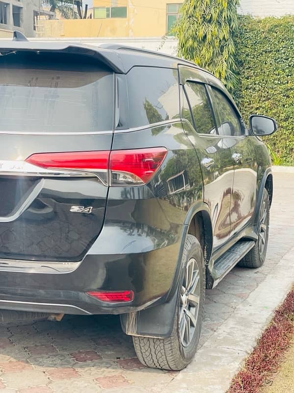 Toyota Fortuner Sigma 2018 5