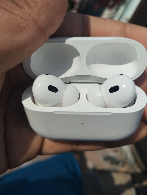 Air Pods Pro 2nd gen 4