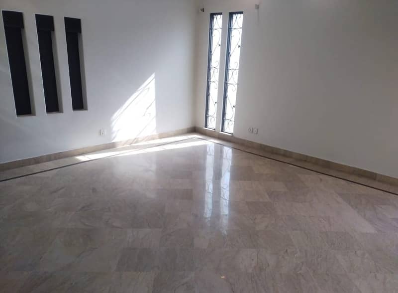 1 Kanal Luxury Likely New Beautiful Design House Available For Rent In DHA Phase 4 DD Block, Lahore Cantt 33