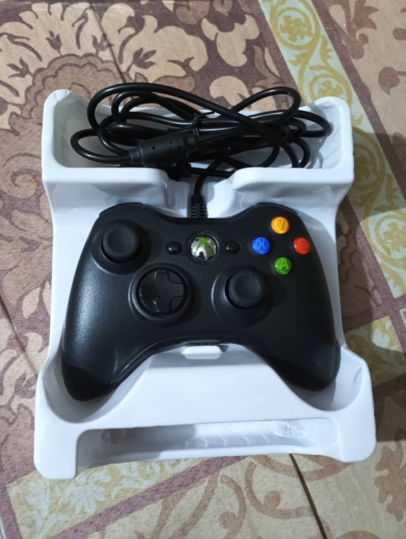 xbox 360 Wired Controller 1