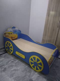 chaild car bed for sell