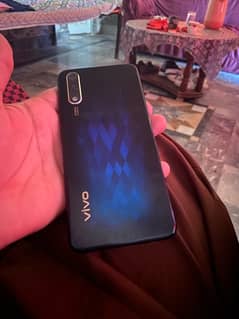 vivo S1 4/128 GB