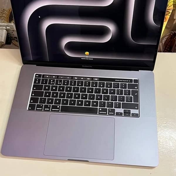 APPLE MACBOOK PRO 16 (2019) CORE I7 (16/512GB) (QUANTITY AVAILABLE) 8