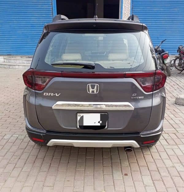 Honda BR-V 2017 8