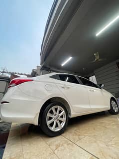 Changan Alsvin Lumiere Top Variant