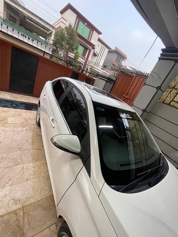 Changan Alsvin Lumiere Top Variant 9