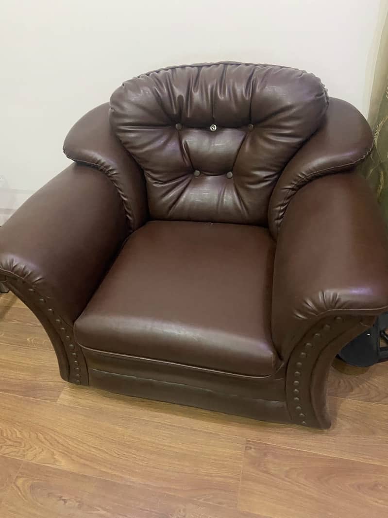 4 seater sofa 1