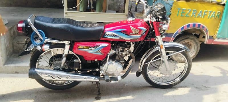 Honda 125 gold no. 0