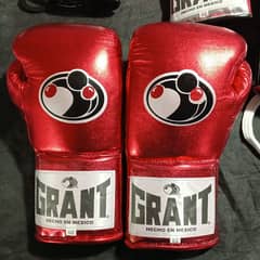 Customized Boxing Gloves, Punching Bag