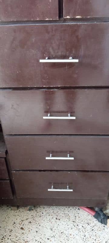 dressing with drawer 4