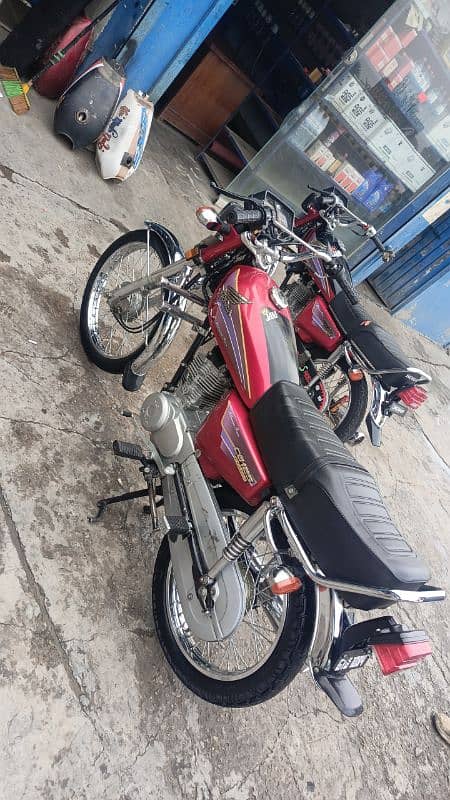 Honda 125 4