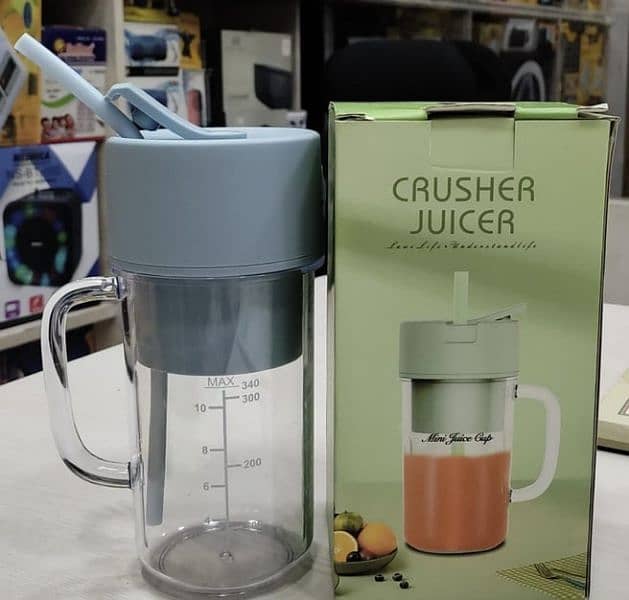 Crusher Juicer Mini Juice Cup 1