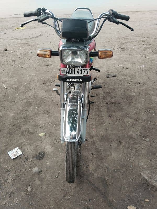 Honda CD70 2020/21 Model 5